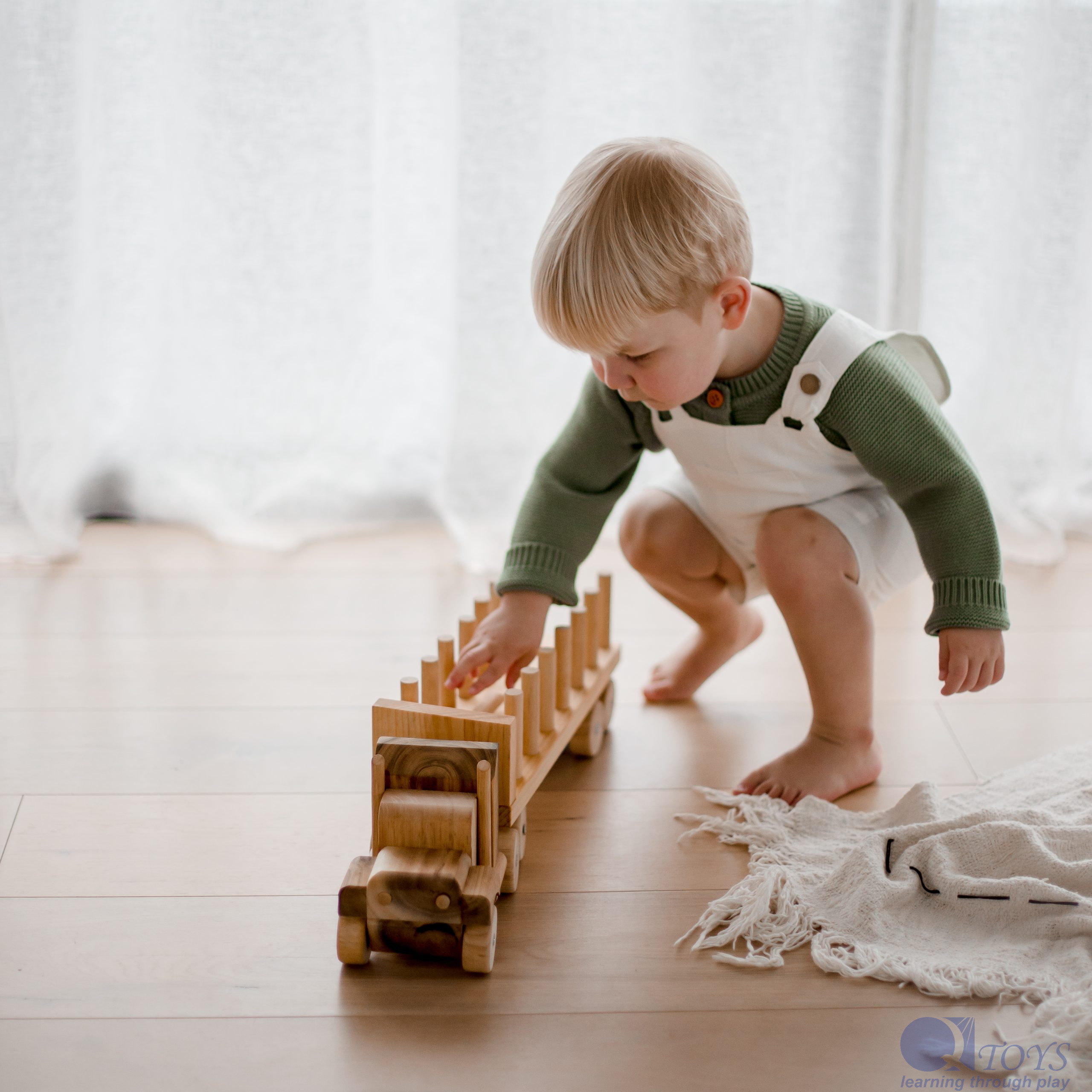 Log Truck - Qtoys - Learning Through Play